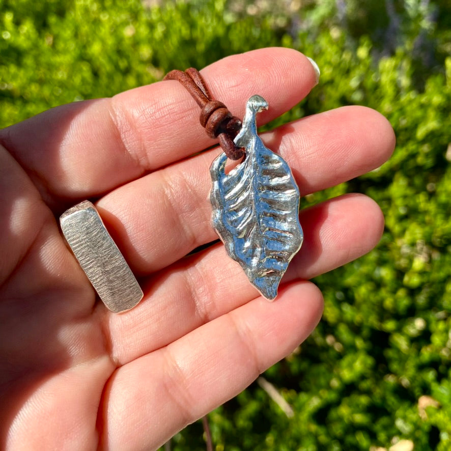 Silver Leaf Pendant Necklace